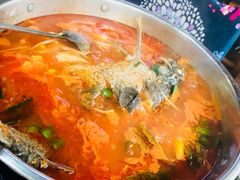苗家酸汤鱼-苗湘食府(十年店)