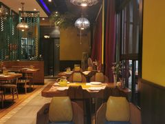 大堂-黄泥岗·地道湖北菜(奥特莱斯店)