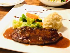 西冷牛排-宝莱纳啤酒花园餐厅PAULANER BRAUHAUS Nanjing(广州路店)