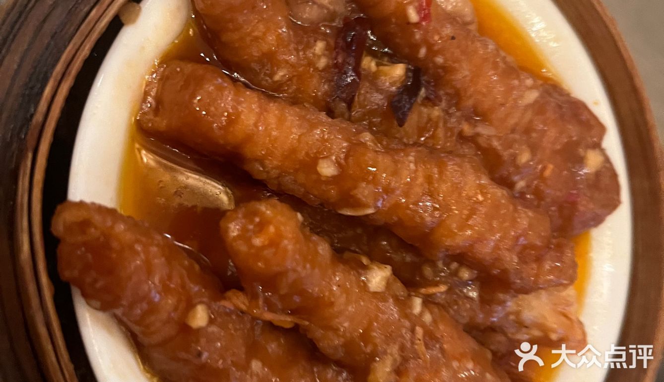 還要提醒服務人員我們有訂的是沙發座