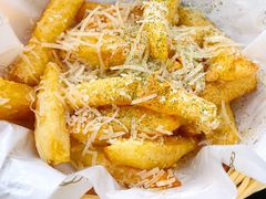 蒜香芝士薯条-Lets burger非常汉堡·环球风味(蓝色港湾店)
