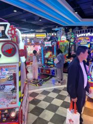 -LuckyStar幸运星家庭娱乐中心(东莞国贸店)