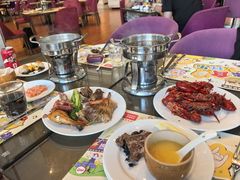 -飨食汇全日制餐厅·昆山皇冠假日酒店(九方店)