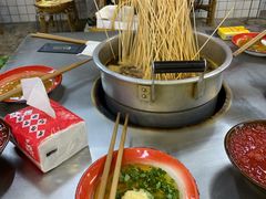 -咏勝锑锅麻辣烫(净居寺路总店)
