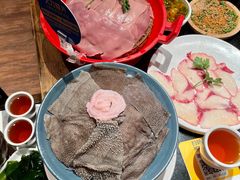 -周师兄大刀腰片火锅(洪崖洞旗舰店)