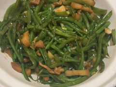 -小菜园新徽菜(宜兴八佰伴店)