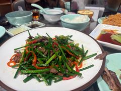 吊龙小炒皇-潮界(虹桥新天地店)