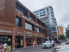 -解放路步行街                