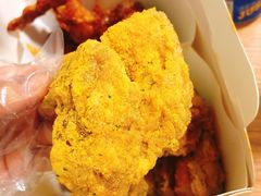 -BHC炸鸡(明洞总店)