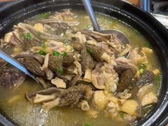 -乡土特色.冷锅鱼.牦牛肉汤锅