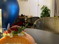 樱花粉草莓卷-MIMO CAFE(沙头角店)