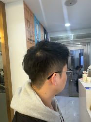 -镁连社·美联社