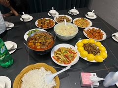 -悠然爱空间高尔夫温泉别墅轰趴馆(思念果岭店)