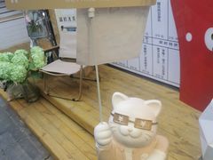 -溪岸路花鸟市场