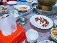 -鑫龙火锅城(嘉汇广场店)