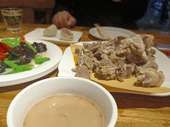 -蒙艾里民族传统菜蒙餐