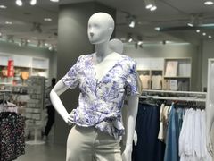 -H&M(鹏欣水游城店)