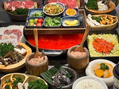 -楠小云·云南鲜菌·鲜牛自助火锅(九眼桥店)