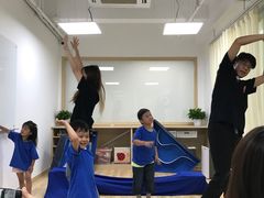 -猴有戏教育戏剧·音乐剧·主持口才·演讲朗诵辩论(环球港华师大校区)
