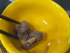 -银同牦牛肉火锅