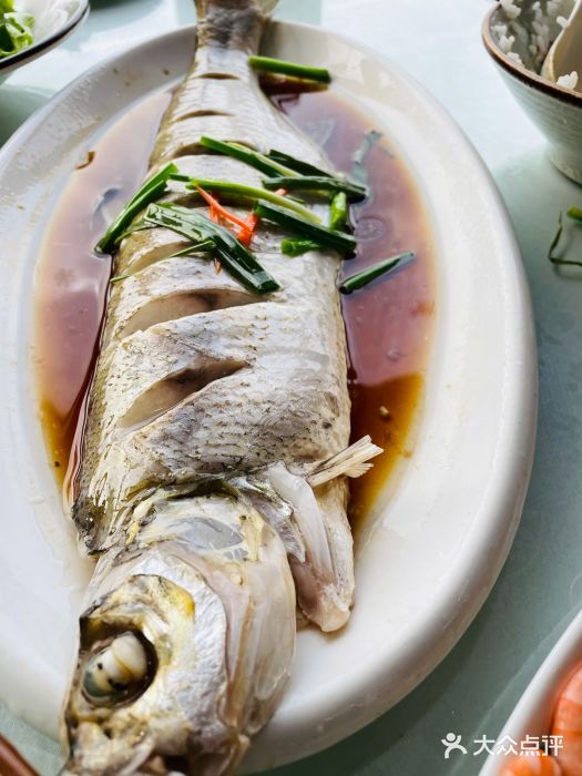 金乡遇·鲜美三白·麻辣鲜香(太湖店)清蒸白鱼图片