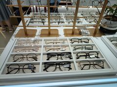 -精益眼镜(广埠屯店)