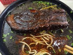 -小龙大肉面馆