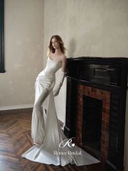 -Renee芮亦婚纱