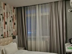 -德全心悦酒店(北京金台路地铁站店)