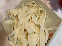 -羊家胡同·龙虾烧烤火锅(龙汇路店)