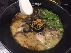 -一豚轩·烧鸟·豚骨拉面(五四路店)