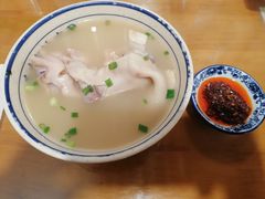 -易老妈蹄花.创于1935(总店)