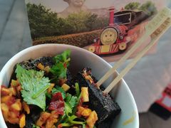 -黄兴南路步行商业街