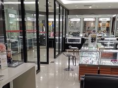 -亨得利眼镜(中山路一店)