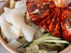 -许西美食一条街