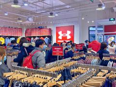 -UNDER ARMOUR(八达岭奥莱店)