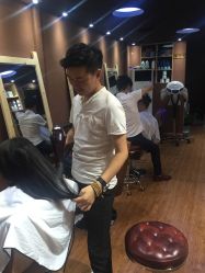 -明洞造型精品烫染