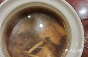 Wild Mushroom Chicken Hot Pot