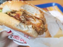 炫辣鸡腿堡-汉堡王(北京三里屯购物中心)