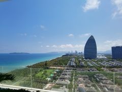 -海棠湾仁恒皇冠度假酒店-270°海景餐厅