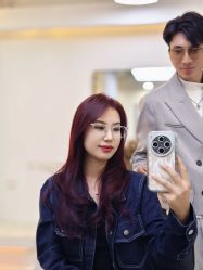 -V7 HAIR SALON