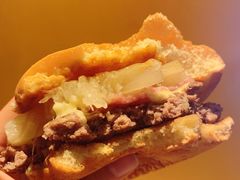 金菠闪闪厚牛堡-麦当劳(海岸城店)