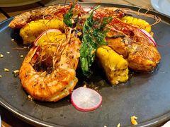 惹味胡椒虾配烤玉米-CHILLAX轻乐时(侨建·Hi City店)