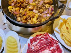 -胡须佬鸡煲四季火锅店(石厦西村直营店)