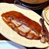 今年年夜饭就来他们家吃烤鸭！好吃不打烊～