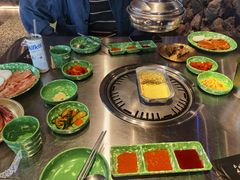 -欧巴炭烤肉오빠숯불구이(南京东路店)