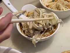 -小骨煲金华砂锅(转塘金街美地店)