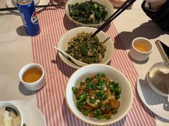 -衡地道·三菜一汤(汉溪长隆店)