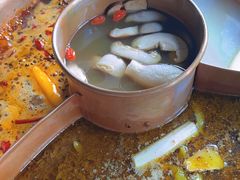 -滇釜火锅·能喝汤的火锅(车公庄店)