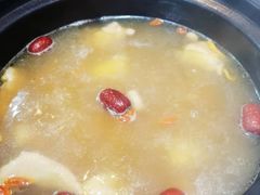 清心虫草花鸡煲-小龍鳳·港式海鲜打边炉(沙湖路店)